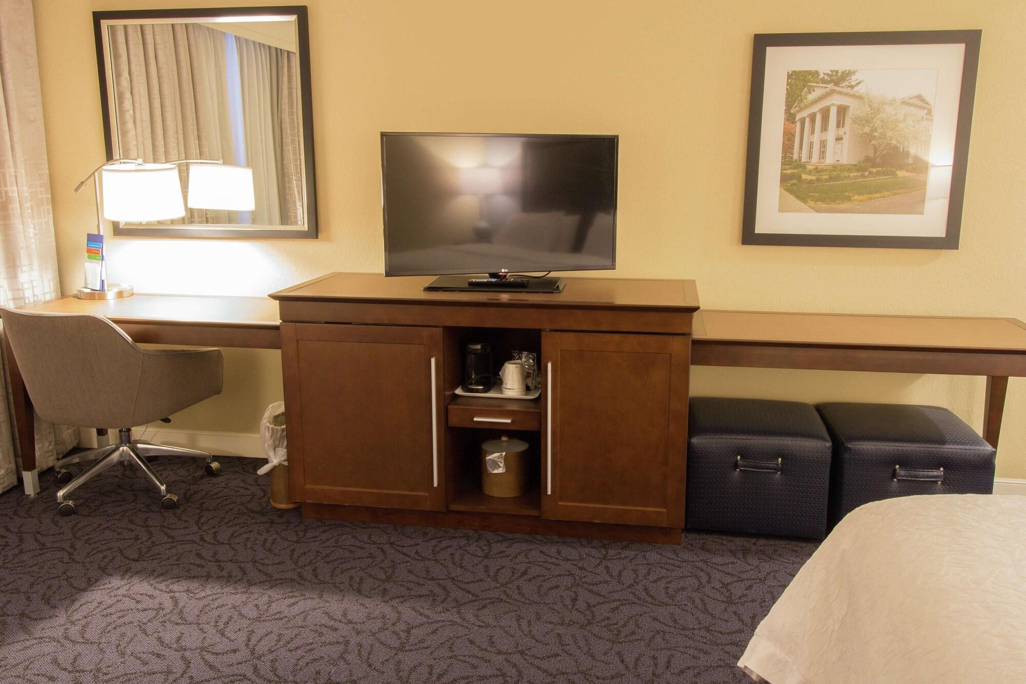 Hampton Inn & Suites Cazenovia, Ny Kültér fotó