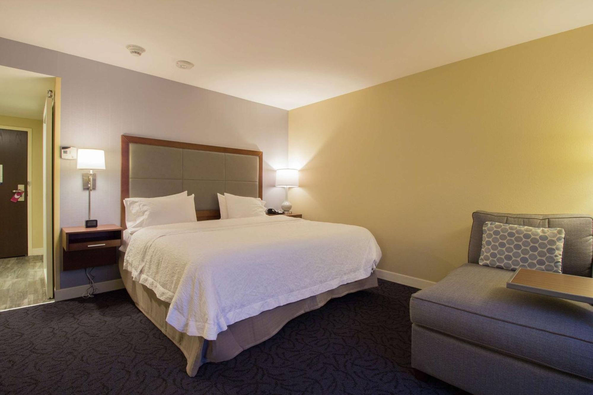Hampton Inn & Suites Cazenovia, Ny Kültér fotó