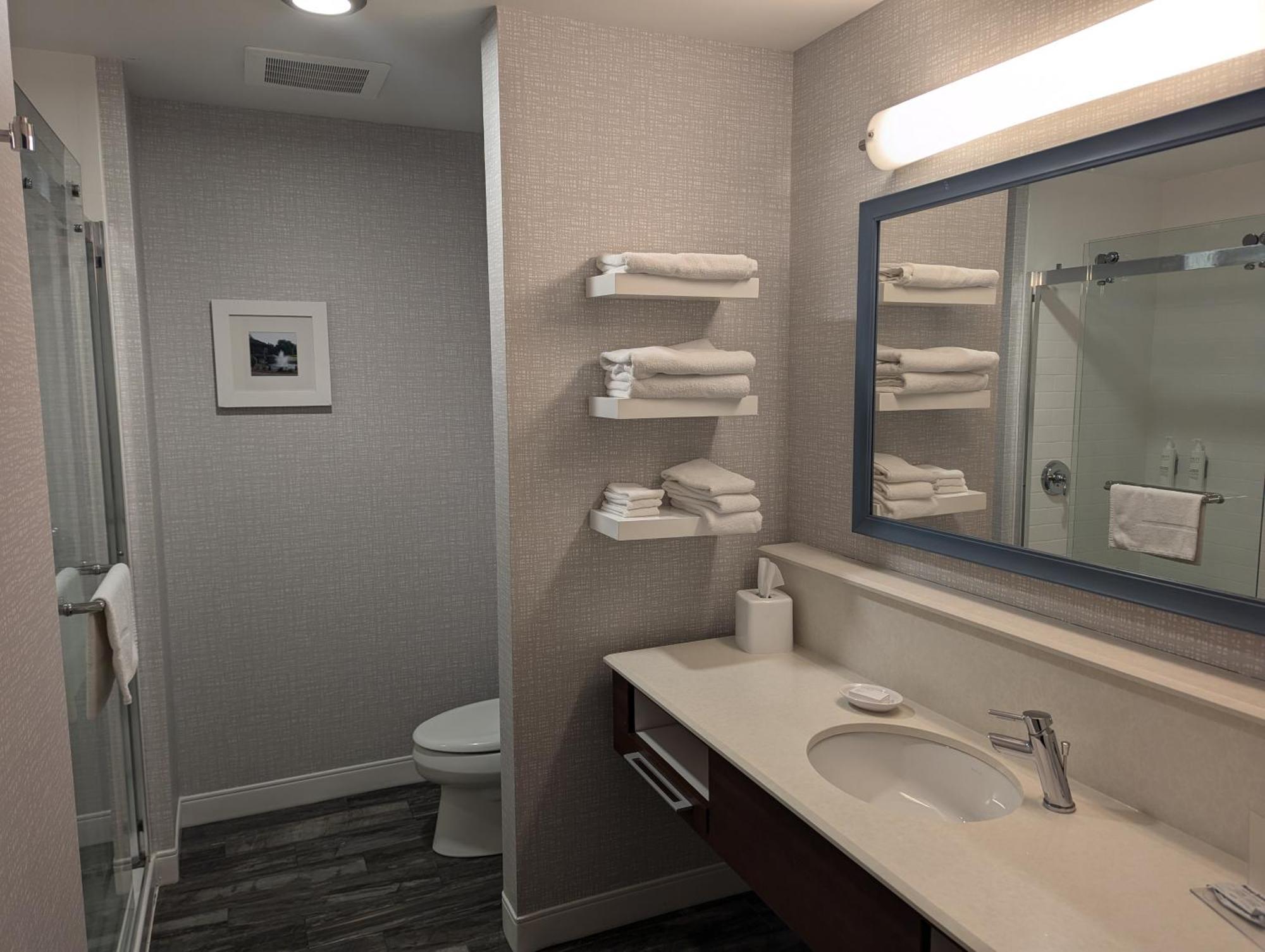 Hampton Inn & Suites Cazenovia, Ny Kültér fotó