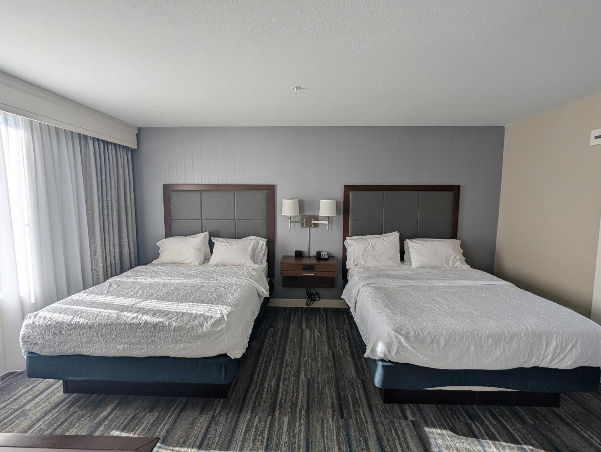 Hampton Inn & Suites Cazenovia, Ny Kültér fotó