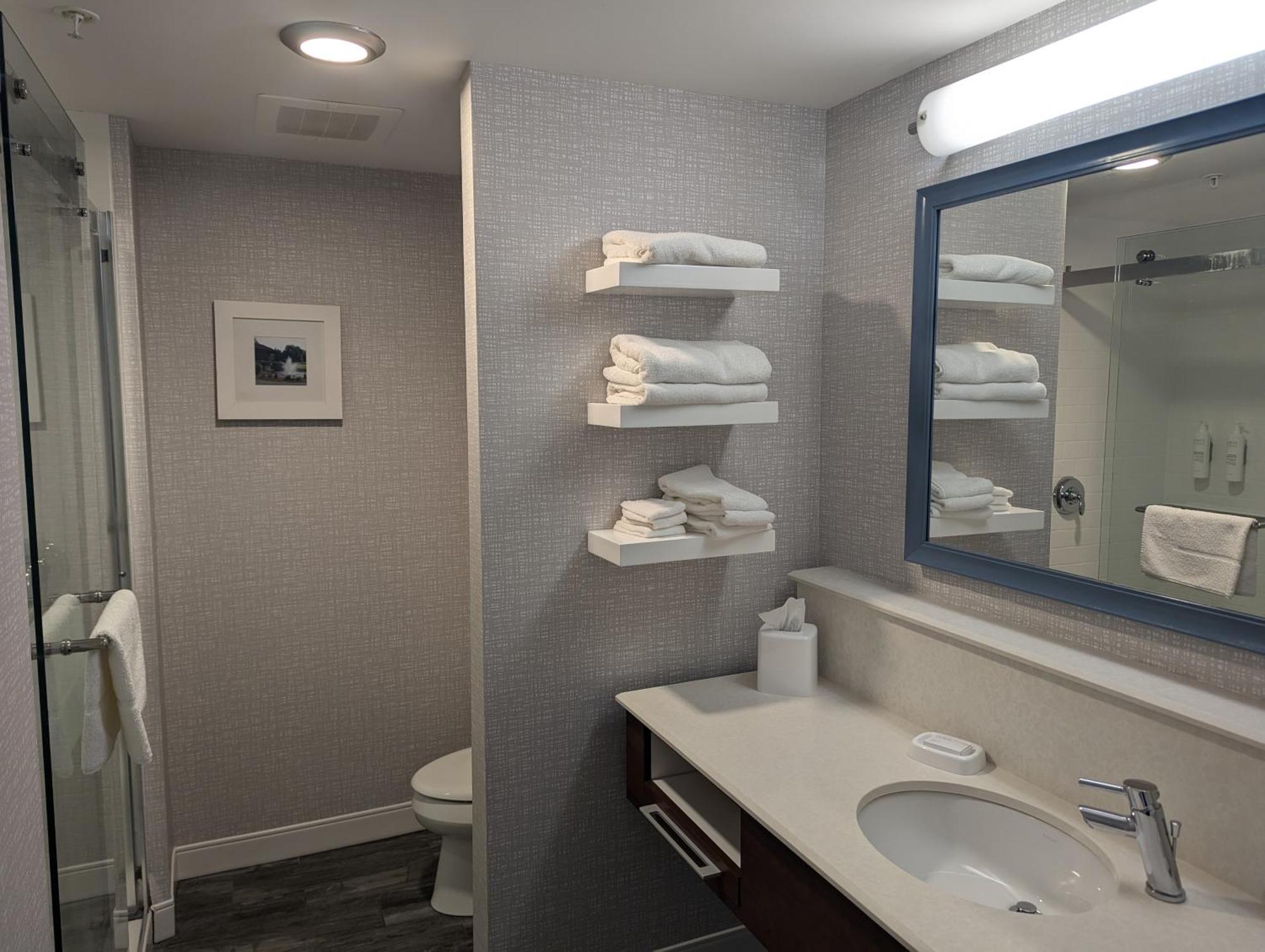 Hampton Inn & Suites Cazenovia, Ny Kültér fotó