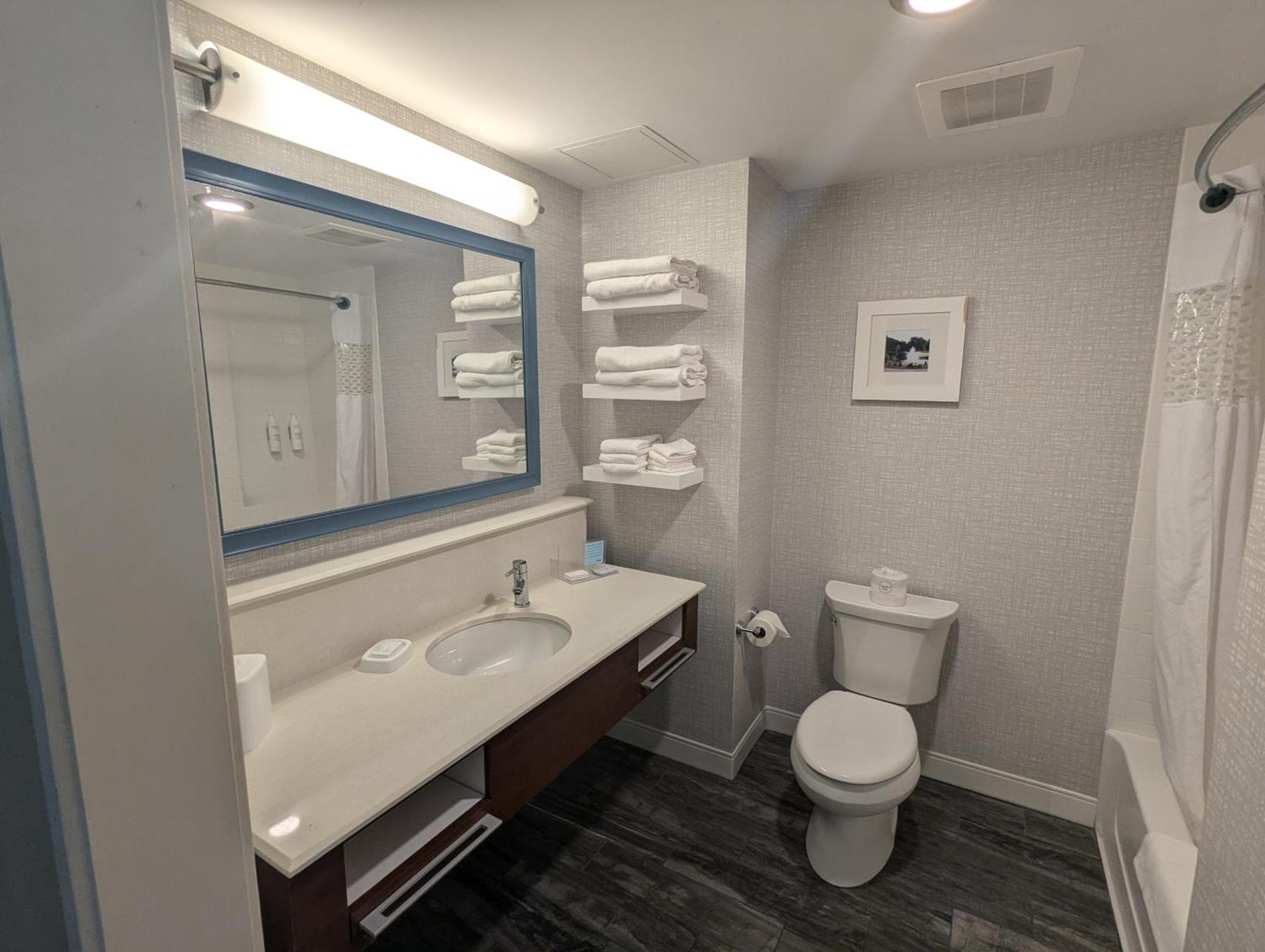 Hampton Inn & Suites Cazenovia, Ny Kültér fotó