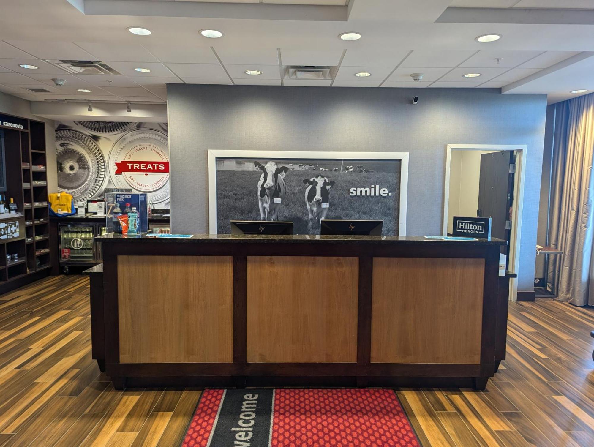 Hampton Inn & Suites Cazenovia, Ny Kültér fotó