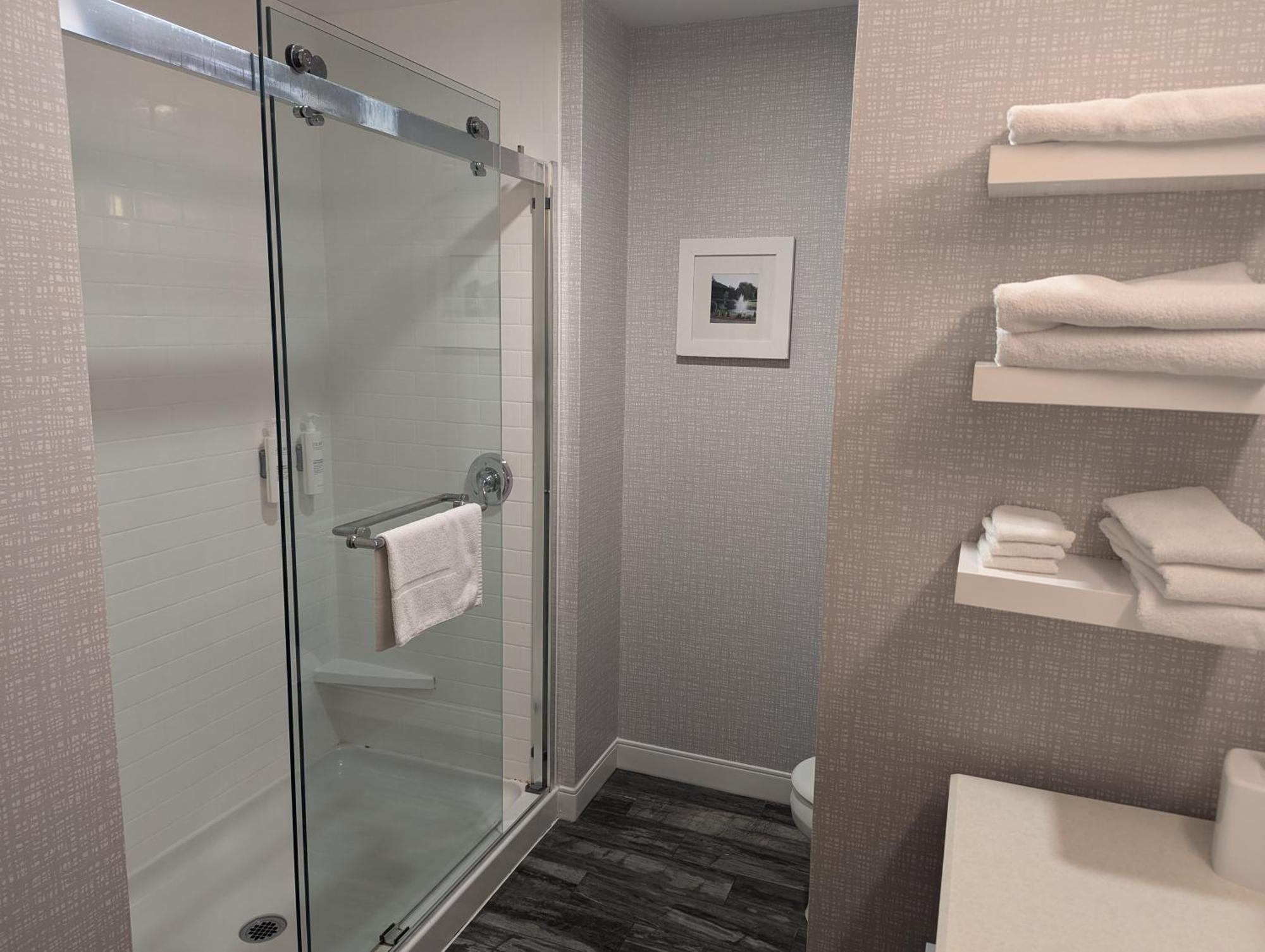 Hampton Inn & Suites Cazenovia, Ny Kültér fotó